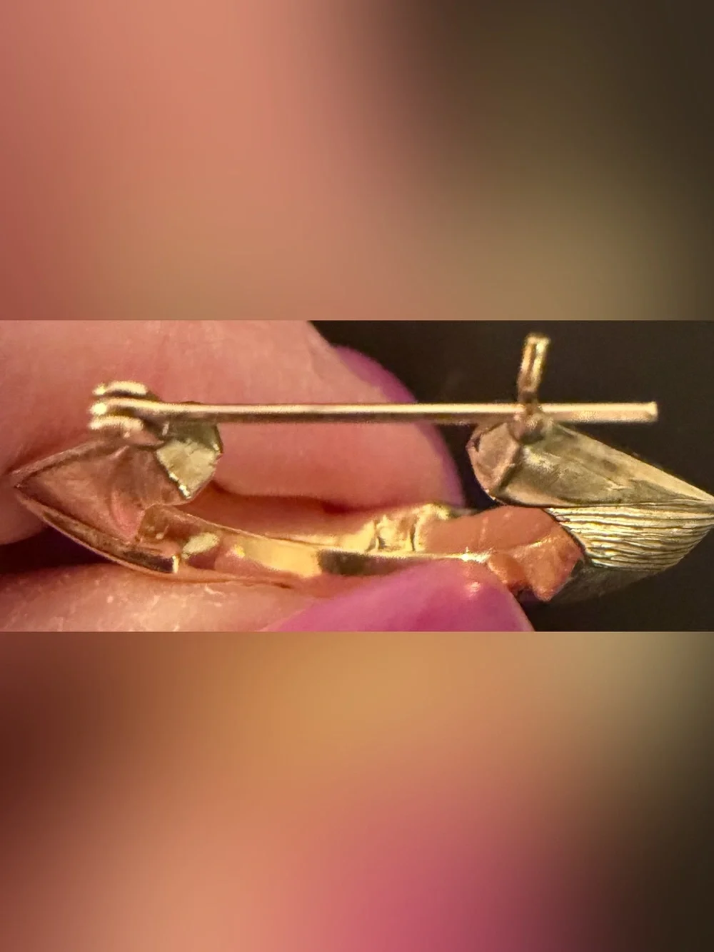 N/A elegant gold